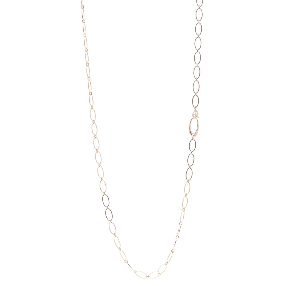 This handmade yellow gold high polish flat link necklace is 27". It's playful size has many styling options and the lobster clasp can clip on any link to make shorter. or into a Y-necklace. It's constructed out of entirely solid 14k yellow gold 23.70g. Yellow Flat Link Chain 27"