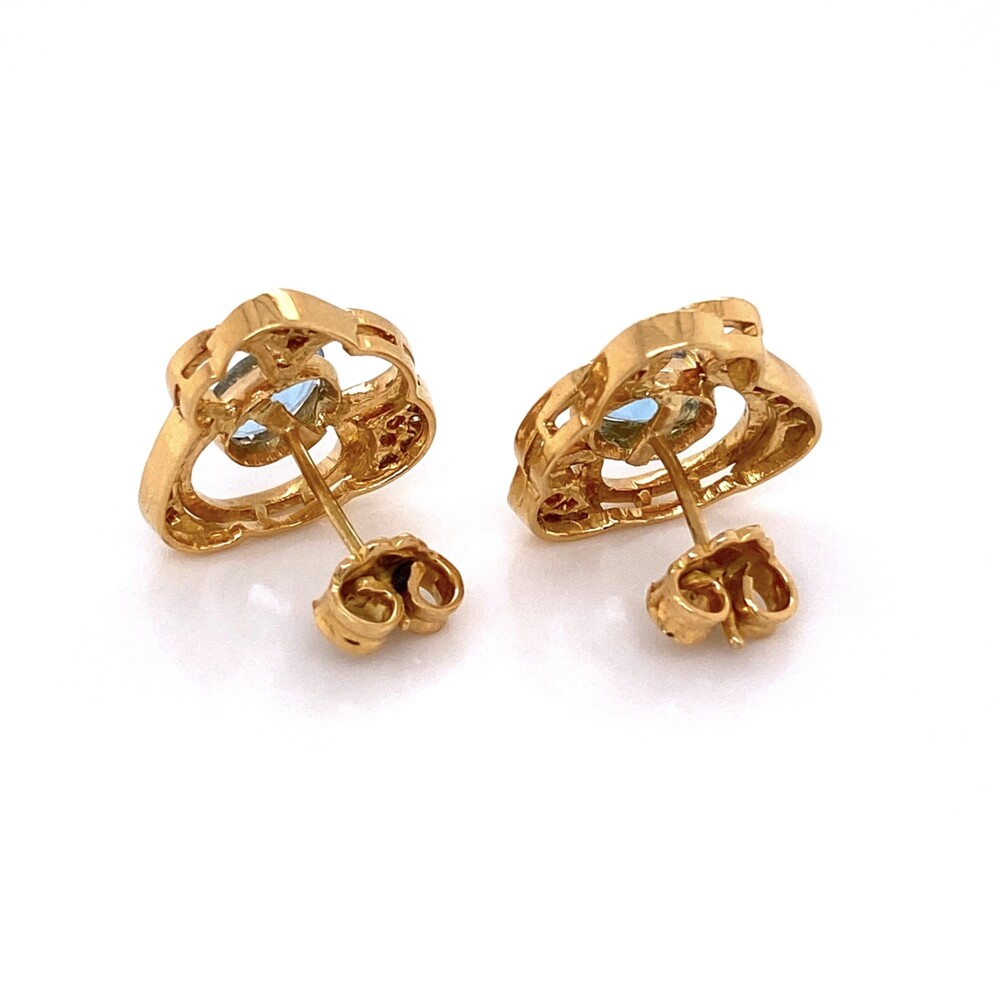 14K Yellow Gold Oval Aquamarine and Diamond Earrings.<div style="position: initial; margin: initial;"><span style="font-size: 16.8px; position: initial; margin: initial;"><a href="https://youtu.be/d7WLQZfbNtY" title="https://youtu.be/d7WLQZfbNtY" style="text-decoration: none;">https://youtu.be/d7WLQZfbNtY</a></span><br style="position: initial; margin: initial;"></div> 14K Yellow Gold Oval .90tcw Oval Aquamarine & .25tcw Diamond Earrings 5.3g