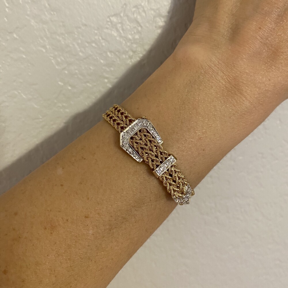 c1940's
size adjustable 7.5" or shorter with seamless buckle<div style="position: initial; margin: initial;"><span style="font-size: 16.8px; position: initial; margin: initial;"><a href="https://youtu.be/3QIiEn-YsKw" title="https://youtu.be/3QIiEn-YsKw" style="text-decoration: none; position: initial; margin: initial;">https://youtu.be/3QIiEn-YsKw</a></span><br style="position: initial; margin: initial;"></div><div style="position: initial; margin: initial;"><span style="font-size: 16.8px; position: initial; margin: initial;"><a href="https://youtu.be/vAkKmb2fBZg" title="https://youtu.be/vAkKmb2fBZg" style="text-decoration: none;">https://youtu.be/vAkKmb2fBZg</a></span><br style="position: initial; margin: initial;"></div> 14K Yellow Gold Retro Buckle Diamond Bracelet .55tcw, 22.1g