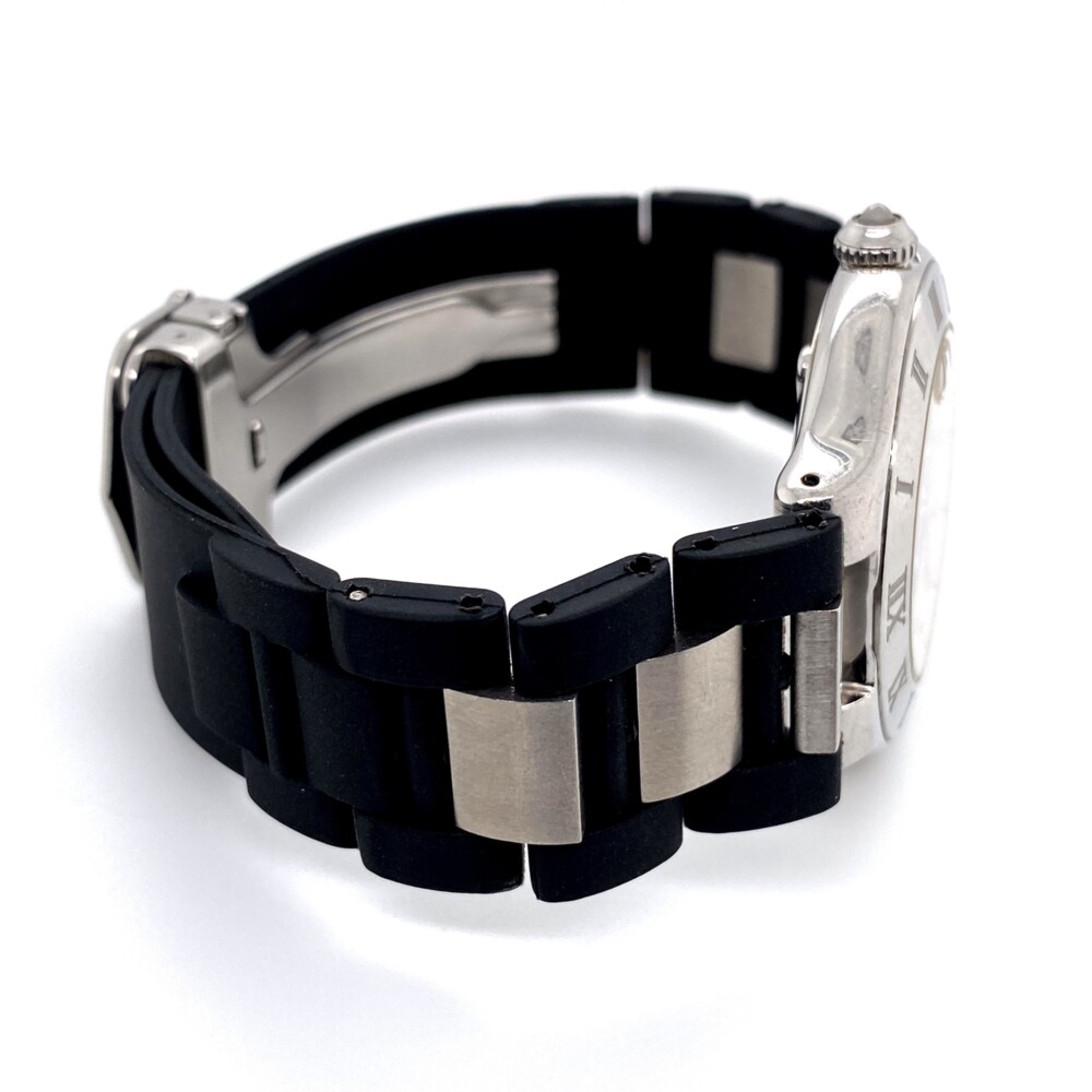 Ref: 2427
Water Resistant (when new!)
In Stainless Steel. Has been tested and currently winds and run as designed and has a brand new aftermarket strap with original deployant buckle.
Serial #40258PL<div style=""><a href="https://youtu.be/oIEKZ_z27Uw" style="">https://youtu.be/oIEKZ_z27Uw</a><br style=""></div> Cartier Autoscaph 21 ref: 2427 Steel & Rubber Deployant Buckle