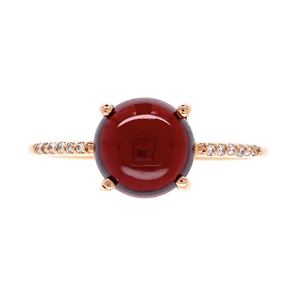 Made in Italy, Stamped 750, Retail $1295 In the 1960s when Ugo Calà was little more than a child, and in his spare time he helped his father in the barber shop next to the Ponte Vecchio bridge. That little barbershop was frequented by the best goldsmiths in the city who were realizing the most beautiful jewels for the most prestigious international brands. Going against his father’s will, the young Ugo became an apprentice of one of the most famous jewelers of the Ponte Vecchio. After years of apprenticeship, combining the secrets of the secular Florentine goldsmith’s art, with a fashion idea in step with the times, Ugo decides to create the company that in the years to come becomes an important reference in the world of jewelry: Ponte Vecchio Gioielli. 18K RG 3.25ct Cabochon Garnet & .05tcw Diamond Ring 2.5g, s8