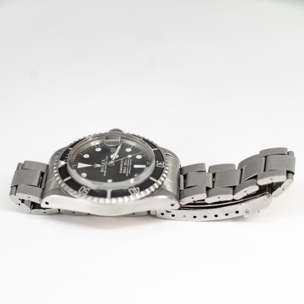 Rare Rolex Submariner model 1680, 5mil serial, circa 1978 was last opened by Rolex in 1980. All the part are original rolex except the new axel and mainspring just used in service March 2021. Don't miss this barn find! RARE 1680 Rolex Submariner Steel One Owner CLEAN Full Links