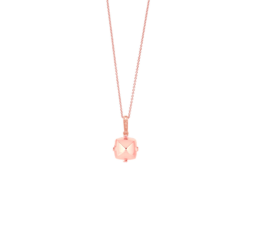 This breathtakingly gorgeous 18K rose gold pendant brought to you by Goshwara and designer Sweta Jain brings style and sophistication. It features 0.16 carat diamonds. Sugarloaf Pave Rose Gold Pendant