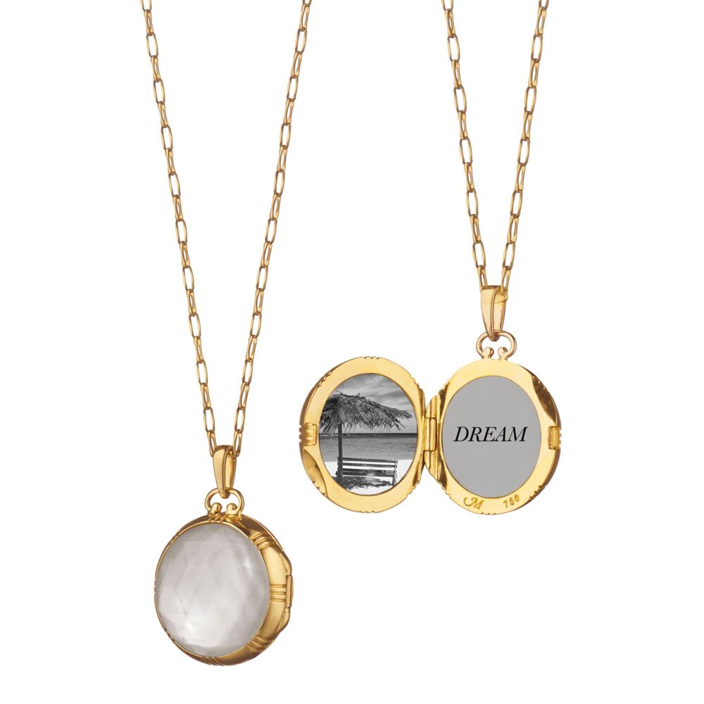 This absolutely astonishing 18K yellow gold double-sided locket brought to you by Monica Rich Kosann brings overwhelming beauty. I features breathtaking rock crystal over mother of pearl and comes with a 30" small delicate chain. Rock Crystal And Mother Of Pearl Locket