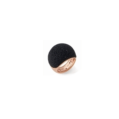 Closeup photo of Medium Dome Polvere Di Sogni Ring - Rose Gold & Black Dust