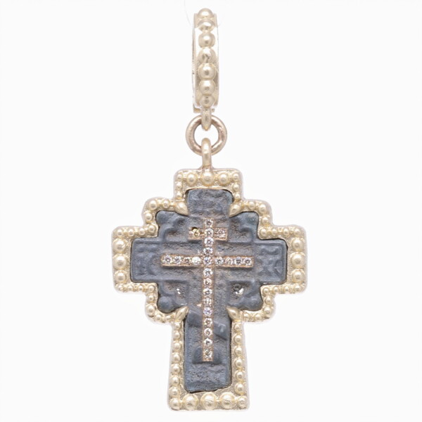 Closeup photo of Small Old Believers Cross Pendant