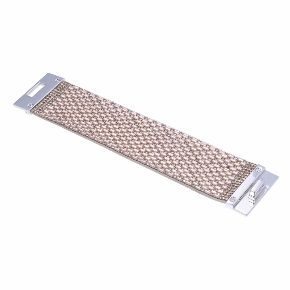 <span style="color: rgb(0, 0, 0); font-family: "EB Garamond"; font-size: 1.2rem; position: initial; margin: initial;">Handmade, wide strand natural leather bracelet inlaid with baguette cut natural rose gemstones. This piece is </span><span style="color: rgb(0, 0, 0); font-family: "EB Garamond"; font-size: 1.2rem; position: initial; margin: initial;">Simple, sparkly, wardrobe-friendly, and has a beautiful pastel rose color. Perfect for a casual day out or a fancy night out on the town. Easily matches to any type of outfit. </span><br style="position: initial; margin: initial;"> Wide Rose Baguette Crystal Wrap Bracelet
