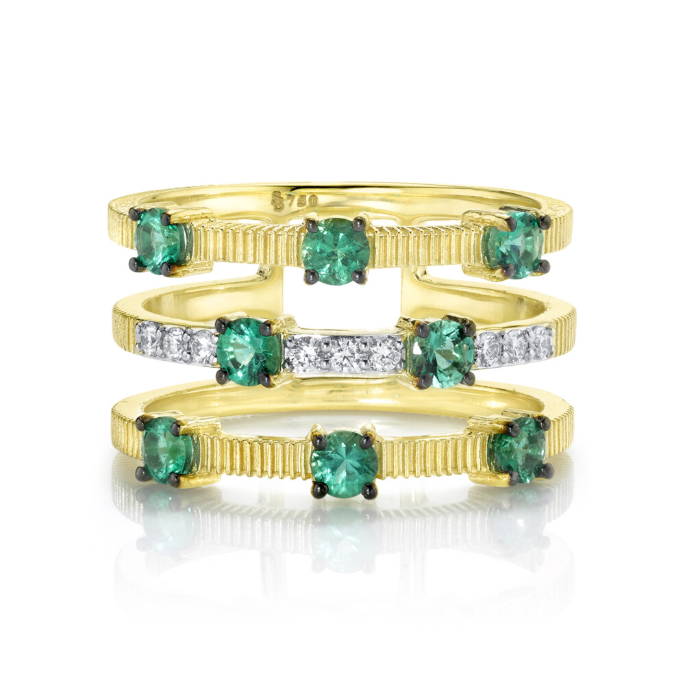 <span style="font-size: 16.8px; position: initial; margin: initial;">SLOANE STREET THREE-BAR ROSE-CUT WHITE DIAMOND BAND RING IN 18K YELLOW GOLD FEATURES SPARKLING ROSE-CUT WHITE DIAMONDS WITH FULL-CUT WHITE DIAMOND PAVE DETAILS SET OFF BY RICH SIGNATURE TEXTURE. THE THREE BARS CREATE FEMININE AIRSPACE FOR A PLAYFUL LOOK THAT CAN TRANSITION FROM DAY TO NIGHT.</span> Rosecut Diamond Triple Row Ring