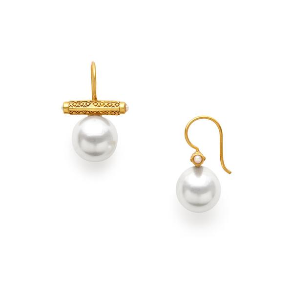 <div style="position: initial; margin: initial;">A bead-in-diamond bar with tiny pearl endcaps atop a 12mm shell pearl. Earrings measure 1 inch in length.</div> Medici Earring