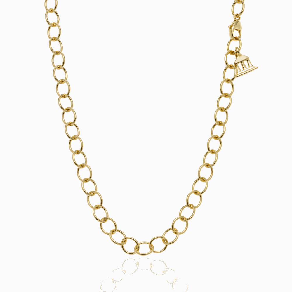This 32", 18 karat yellow gold chain would be perfect to hold a Temple Amulet or to wear on its own. This chain is long enough to wrap twice or wear long. The dimensions of each oval are roughly 8mm by 6.5mm. Dressed up or dressed down, this high polished classic Temple chain is sure to catch peoples eye. 18K Classic Oval Chain. 32" long
