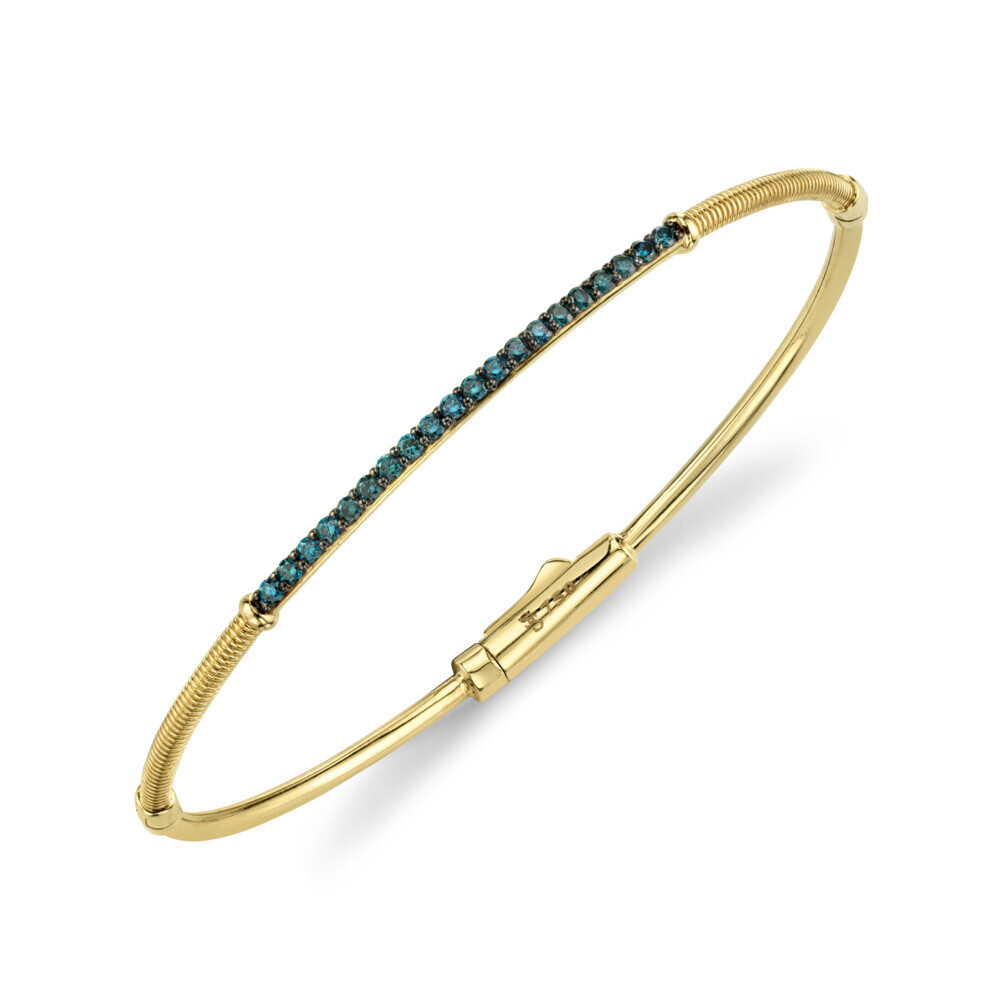 <span style="font-size: 16.8px; position: initial; margin: initial;">1.7MM BLUE DIAMONDS WITH 2 20MM STRIE RONDELS AT EACH SIDE, 2MM HI POLISH TUBE WITH WIRE, NEW CLASP CLOSURE, SIZE 6.5</span> Blue Diamond and Strie Detail Bracelet