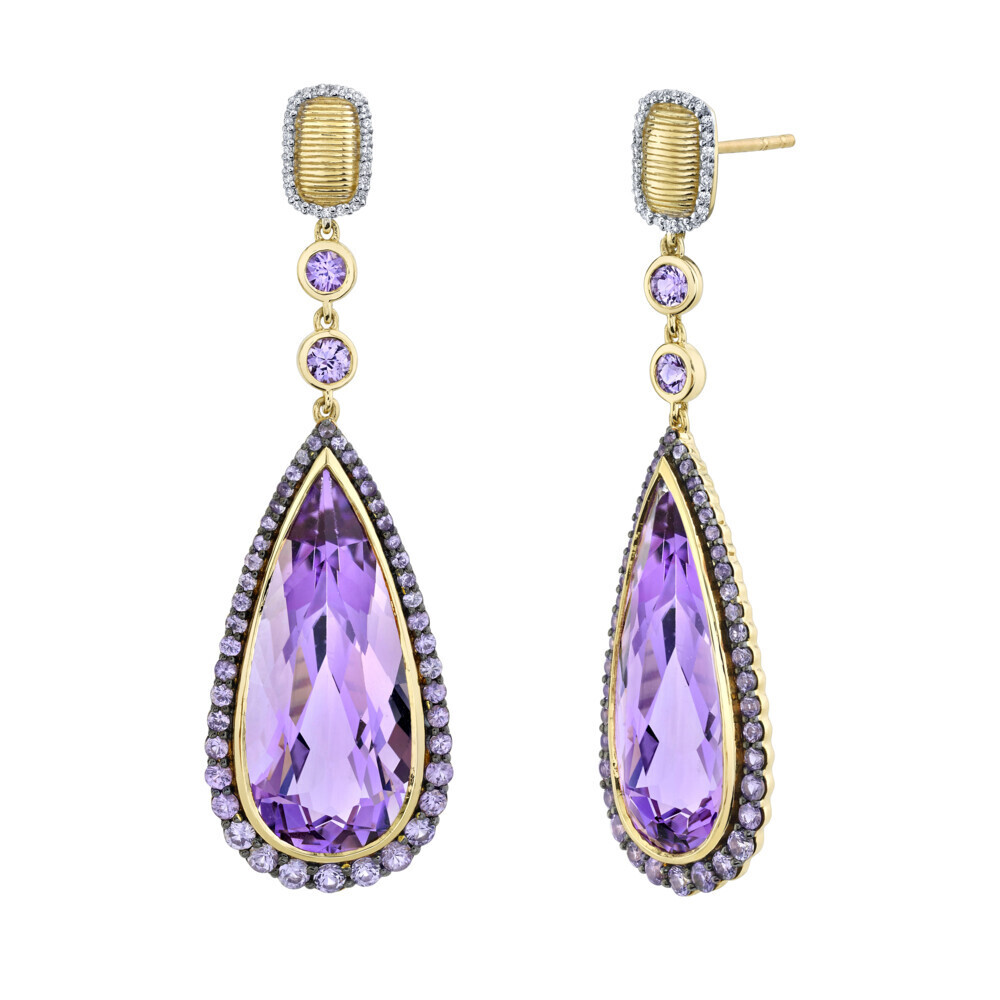 <span style="font-size: 16.8px; position: initial; margin: initial;">ET 5- 0.7MM GSI DIAMOND, 3MM BEZEL SET PURPLE SAPPHIRES, ATTACHED TO AMETHYST BRIOS SURROUNDED BY GRADUATED IN COLOR AND SIZE PURPLE SAPPHIRE, SS SETTING-BLACK RHODIUM, 18K-YG</span> Amethyst Pear Shaped Drops Earring with Purple Sapphire and White Diamond Detail