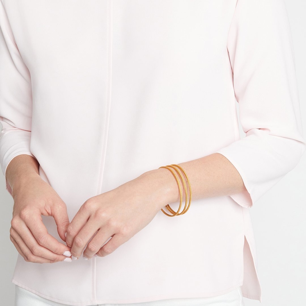 <div style="position: initial; margin: initial;">Slender bangle decorated with elegant chevron detail.</div><div style="position: initial; margin: initial;">Small - 7.5 inch circumference, 2.3 inch diameter</div><div style="position: initial; margin: initial;">Medium - 8 inch circumference, 2.5 inch diameter</div><div style="position: initial; margin: initial;">Large - 9 inch circumference, 3 inch diameter</div><div style="position: initial; margin: initial;"><br style="position: initial; margin: initial;"></div> Calypso Stacking Bangle size Medium