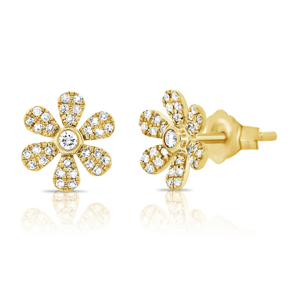 <div>These small 14k yellow gold Flower Studs add the perfect amount of sparkle for an everyday look. These small flower studs work perfect with other earrings or alone. The gold and diamond balance makes these earrings flawlessly go with any look.</div><div><br></div>14k YG - 1.45g
2 RD - 0.04tcw
60 SC - 0.16ct Flower Studs