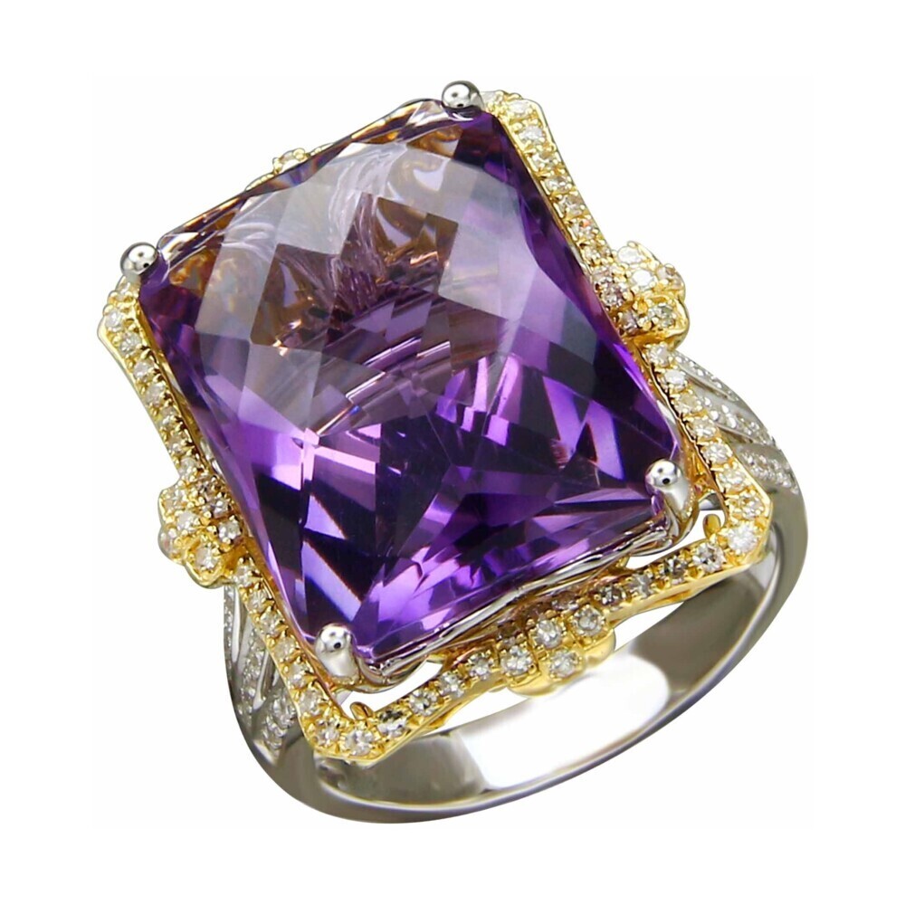18k Yellow and White Gold Diamond and Amethyst Ring
18k: 8.38g
DIA: 0.43ct
Amethyst: 18.12ct
18k White and Yellow Gold Pillow Cut Amethyst with Ring Diamond Halo