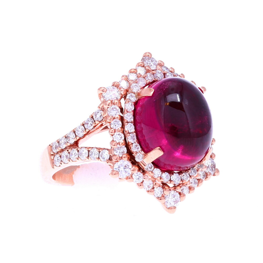 18k: 9.32g
80 DIA: 1.22tcw
Rubellite: 6.74cts 18k RG Rubellite Cabochon Ring