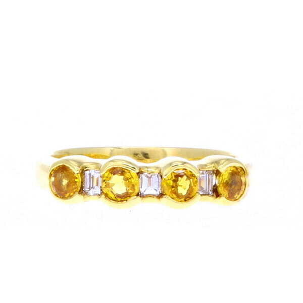 18k: 4.50g
3 DIA: 0.25tcw
Yellow Sapphire: 0.91tcw 18k Yellow Sapphire & Diamond Stack Band
