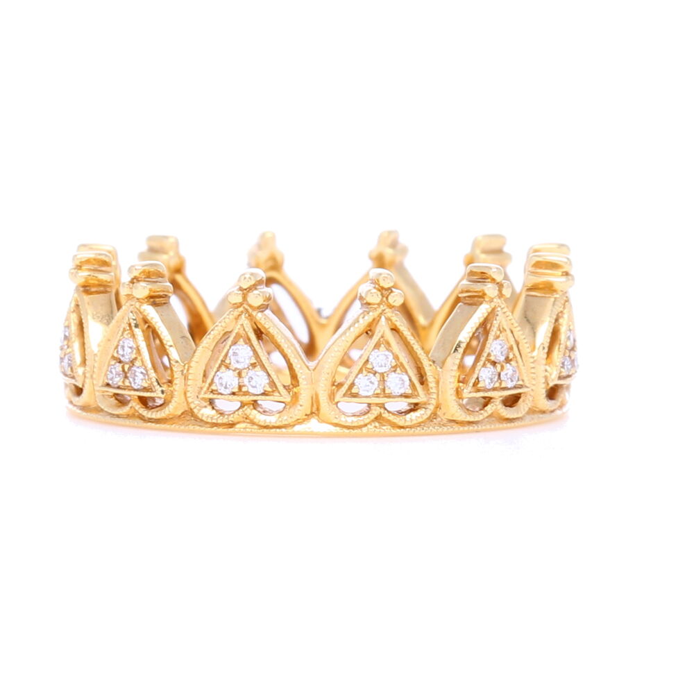This stunning stack crown ring can easily be stacked up or worn alone. They also fit perfectly together if you purchase 2 of the same ring size. It's beautiful crown detail with negative space will easily spice up any stack ring set. Contains .14 carats of diamonds. All details based on a size 6.5
Size 6.5 in stock. Diamond Beverley K Crown Ring
