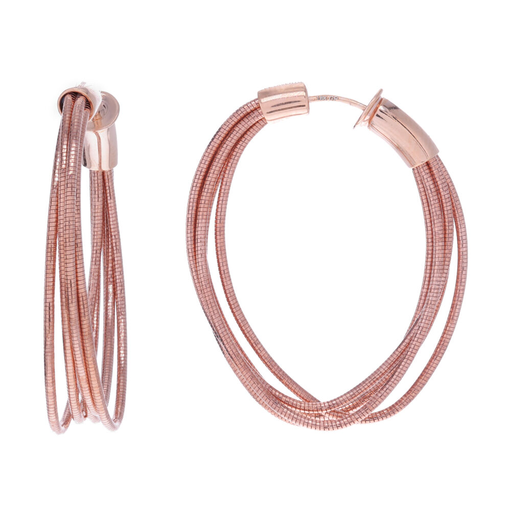 These simple hoops will go with almost anything in your jewelry box! With three different colors to choose from, matching it to the perfect accessory is no trouble at all. Small Oval Hoops